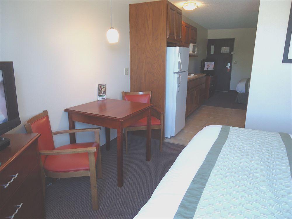 Townhouse Extended Stay Hotel Downtown Lincoln Exterior foto